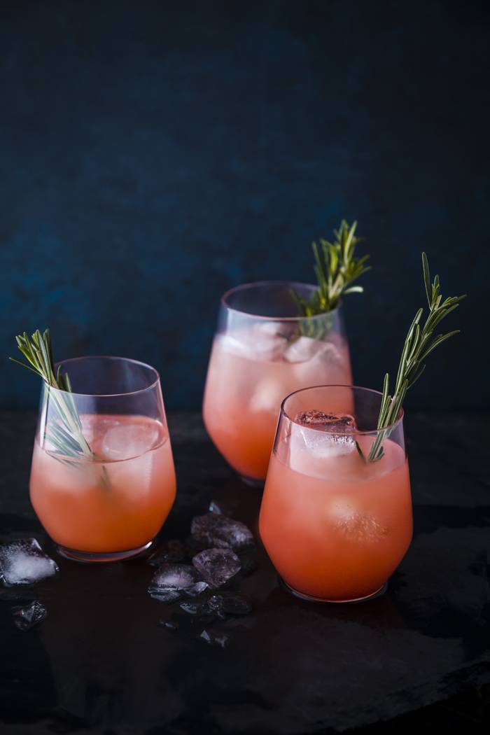 grapefruit rosemary gin cocktail_darina kopcok