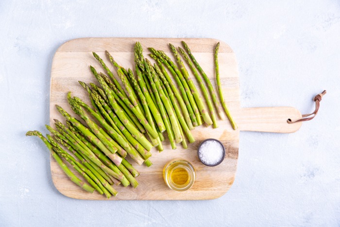 raw asparagus-darina kopcok-gastrostoria